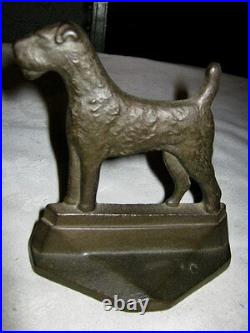 Antique Airedale Terrier Dog Bookends Cast Iron Art Deco Sculpture Book Ends