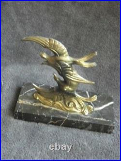 Vintage bookends bird Art Deco Marble Stunning flying animal figurine book old